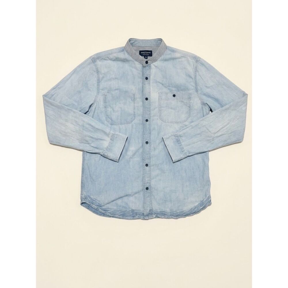 Lucky Brand Chambray Work Shirt Mens M Light Blue Long Sleeve Denim Button Down